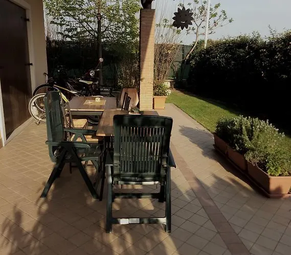 L'upupa فندق مبيت وإفطار