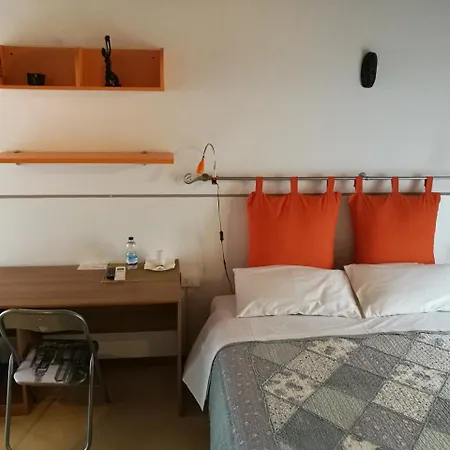 Nocleg ze śniadaniem L'upupa 3*