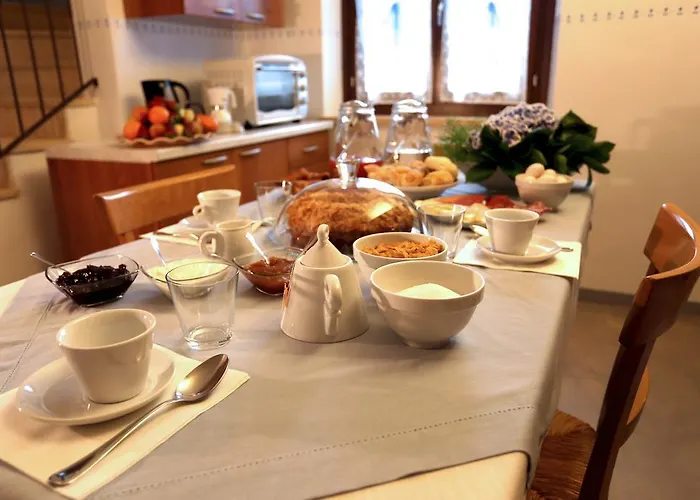 L'upupa فندق مبيت وإفطار بوسولينغو